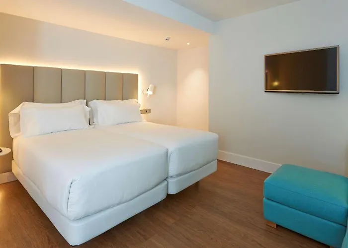 Hotel Nh Sants 4*