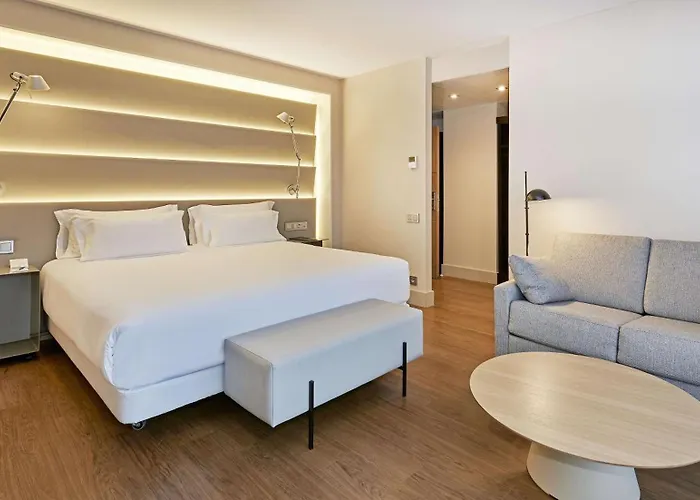 Nh Sants Hotel