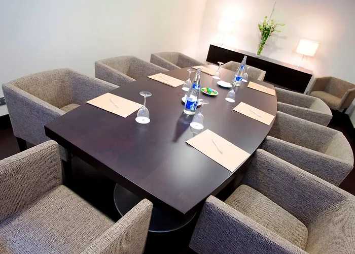 Hotel Nh Sants 4*