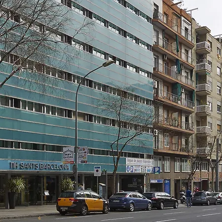 מלון Nh Sants 4*