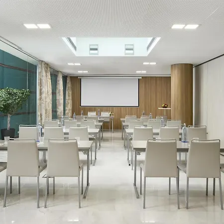 Nh Sants Hotel 4*