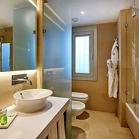 إن إتش سانتس 4*