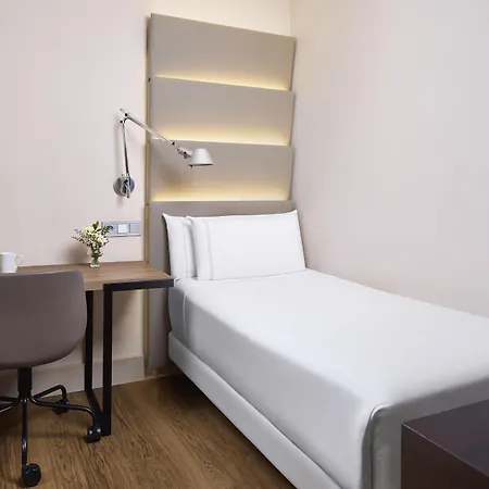 Nh Sants Hotell