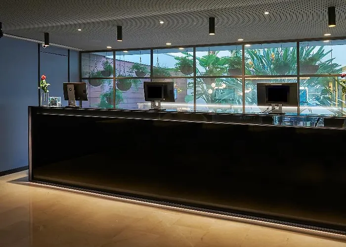 Nh Sants Hotel
