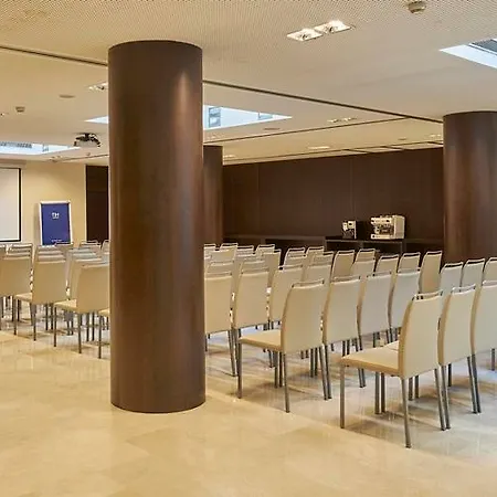Nh Sants Hotell 4*